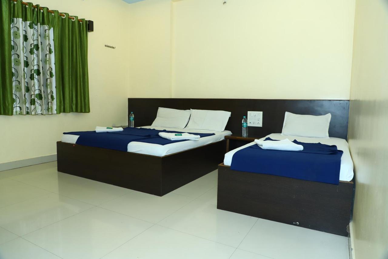 Sai Madhavi Palace Hotel Shirdi Ngoại thất bức ảnh